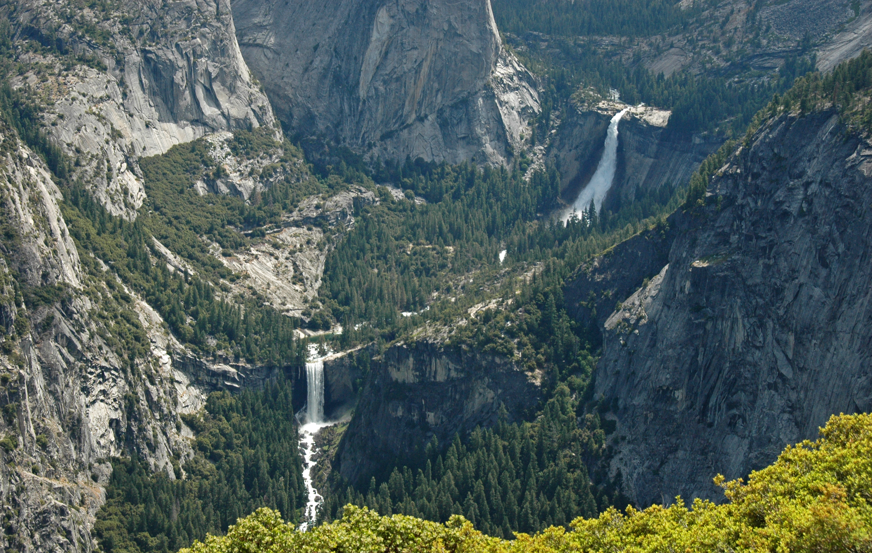 5 Must-Do Day Hikes in Yosemite National Park for Stunning Views